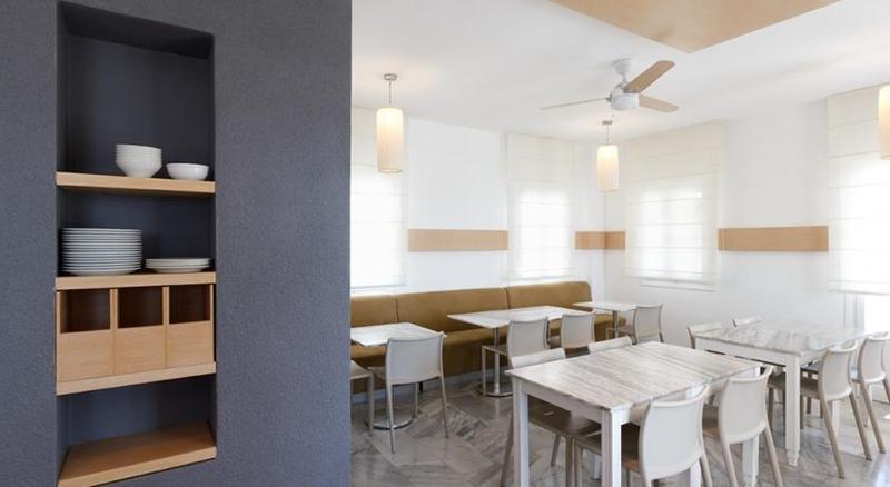 Hide Out Suites Mylopotas Luaran gambar