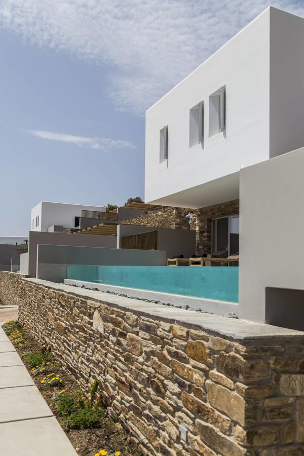 Hide Out Suites Mylopotas Luaran gambar