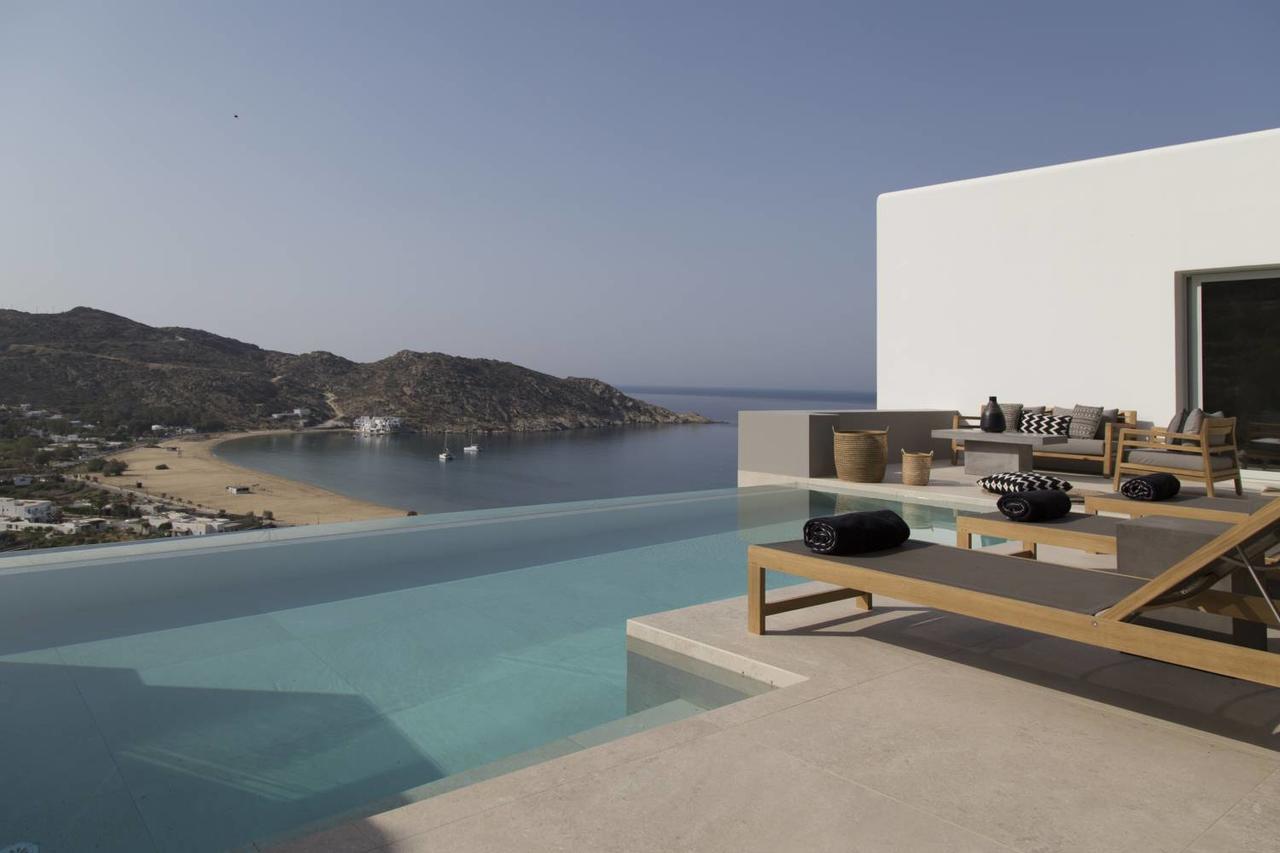 Hide Out Suites Mylopotas Luaran gambar